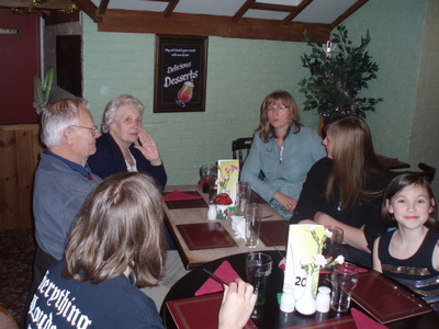 Mum and Dads Dec 07 006