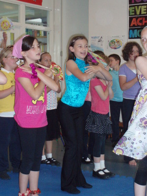 Robs prize even, church and Ellie show 18