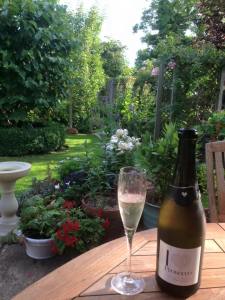 prosecco oclock aug 21